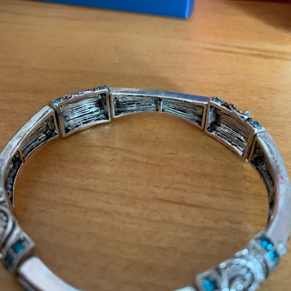 Turquoise stone silver bracelet - Picture 4 of 5